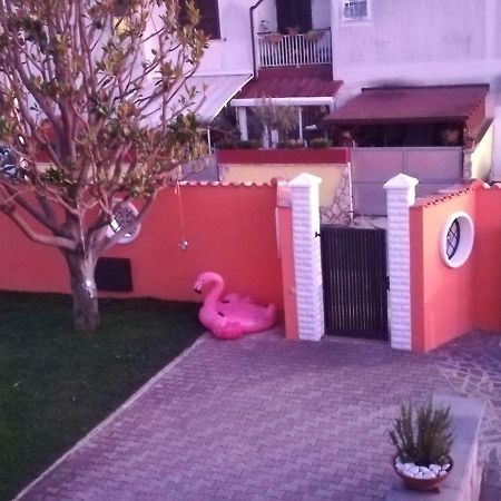Orange Holiday Home ตอร์วายานีกา ภายนอก รูปภาพ