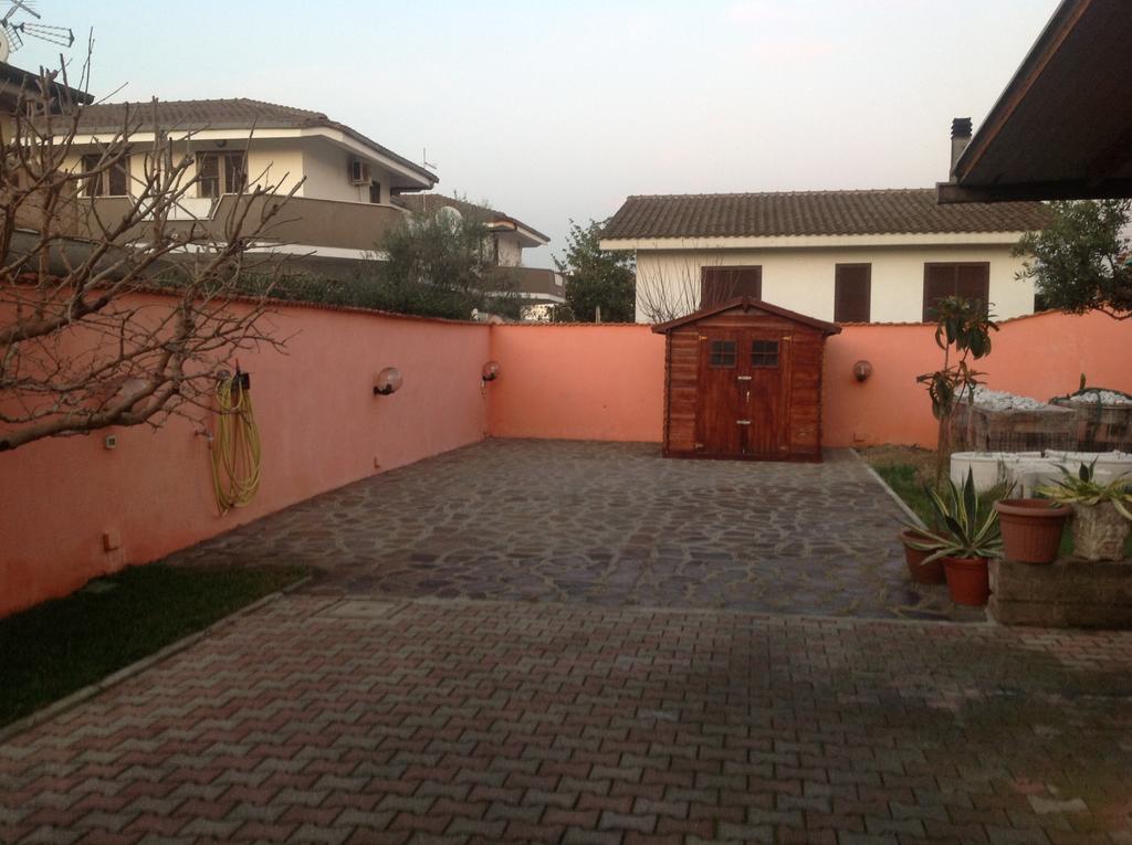 Orange Holiday Home ตอร์วายานีกา ภายนอก รูปภาพ