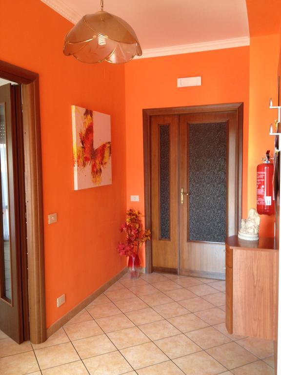 Orange Holiday Home ตอร์วายานีกา ภายนอก รูปภาพ