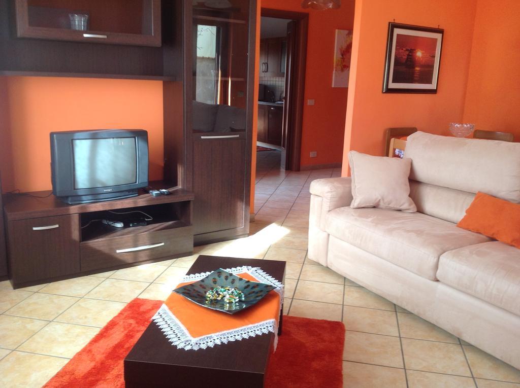 Orange Holiday Home ตอร์วายานีกา ภายนอก รูปภาพ